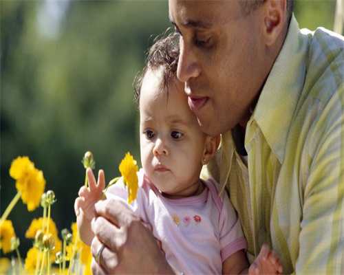 纯电5系来了！宝马i5天使眼变括号，侧面刻“5”字，内饰堪称小7系