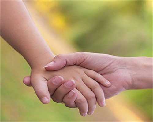 那个仅4根手指能动的19岁男孩要到山大上学了！