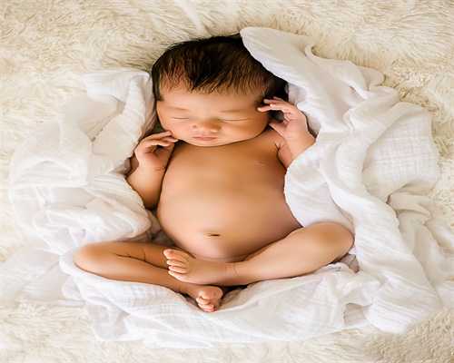 之前你问的那几个商品我帮你找到了，致眼睛不舒服的你