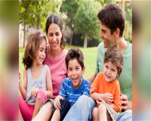 肯德基爷爷换了个劲爆新形象，网友：也太性感了吧！