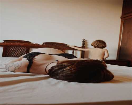 适合夏天的粉底液——雅诗兰黛DW粉底液全天实测